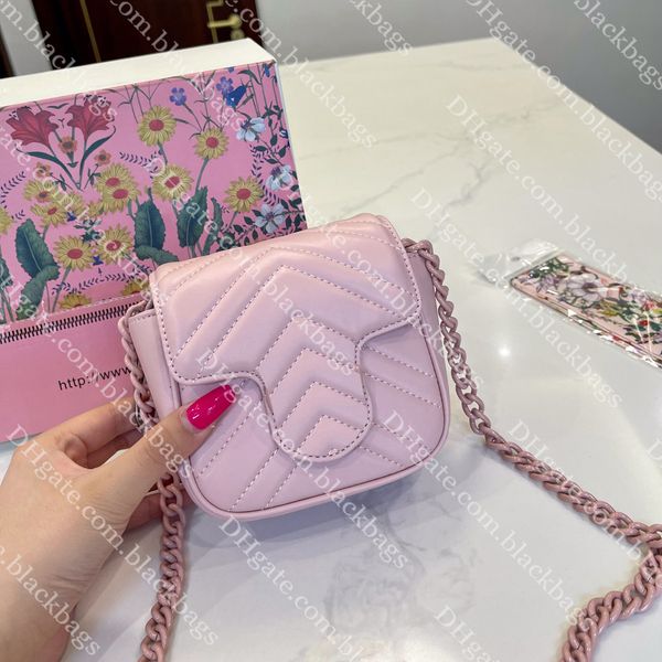 genuine leather shoulder bags designer bag for women metal chain crossbody bag classic letter square small wallet
genuine leather shoulder bags designer bag for women metal chain crossbody bag classic letter square small wallet