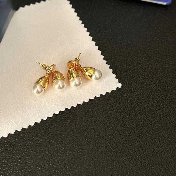 high-quality tiffay's dual color metal pearl water drop design with fashionable temperament versatile and personalized earrings for wom, Golden
high-quality tiffay's dual color metal pearl water drop design with fashionable temperament versatile and personalized earrings for wom, Golden