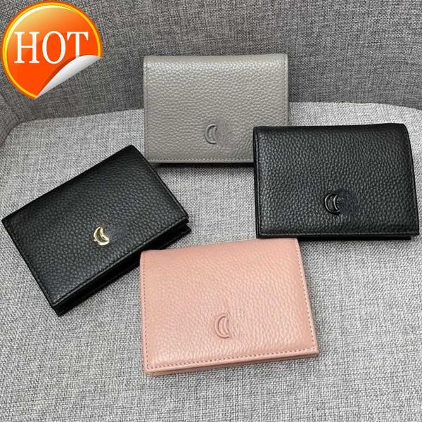 brand designer change purse card pack handbag new leather short wallet card bag coin change simple fashion cowhide large capacity vintage fa
brand designer change purse card pack handbag new leather short wallet card bag coin change simple fashion cowhide large capacity vintage fa