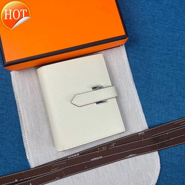 luxury designer bags wallets 2023 new fashion multi-functional wallet litchi grain layer cowhide short compact card bag factory direct sale
luxury designer bags wallets 2023 new fashion multi-functional wallet litchi grain layer cowhide short compact card bag factory direct sale