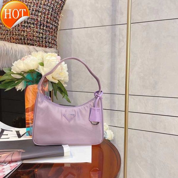 women's luxury designer handbag 2023 fashion multifunctional underarm single shoulder bag high-end nylon uette factory direct sales
women's luxury designer handbag 2023 fashion multifunctional underarm single shoulder bag high-end nylon uette factory direct sales
