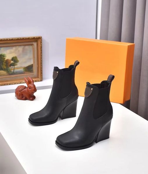 rivet boots woman cowhide zipper metal buckle designer ankle leather letter lady high heels fashion autumn winter thick heel women shoes lar, Black
rivet boots woman cowhide zipper metal buckle designer ankle leather letter lady high heels fashion autumn winter thick heel women shoes lar, Black