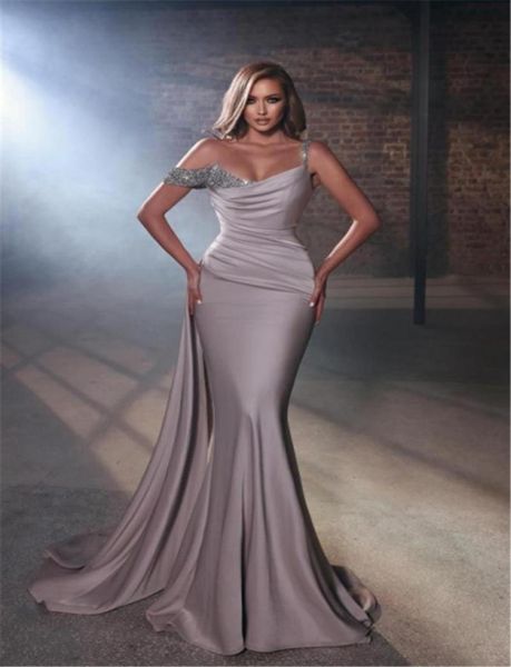 elegant one shoulder mermaid evening dresses beaded crystals spaghetti satin long women party prom gowns arabic bc149805280693, Black;red
elegant one shoulder mermaid evening dresses beaded crystals spaghetti satin long women party prom gowns arabic bc149805280693, Black;red