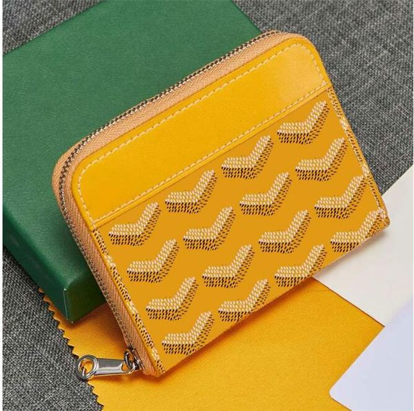 genuine leather key wallets luxurys card holders purse card holder mini designer wallet men clutch bag women coin key pocket interior keycha, Red;black
genuine leather key wallets luxurys card holders purse card holder mini designer wallet men clutch bag women coin key pocket interior keycha, Red;black