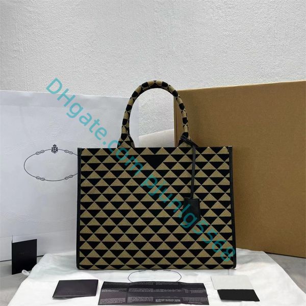 luxurys designers woody tote shopping bags luxury canvas embroidery shoulder bags men and women beach bags large capacity handbags cross bod
luxurys designers woody tote shopping bags luxury canvas embroidery shoulder bags men and women beach bags large capacity handbags cross bod