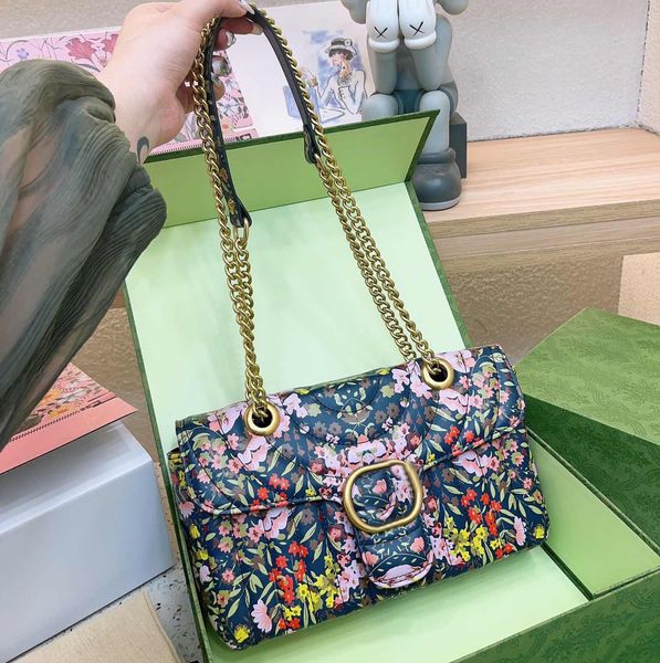 luxury designer bags fashion cross body flower trend style double letter chain shoulder bag girl wallet handbag quality
luxury designer bags fashion cross body flower trend style double letter chain shoulder bag girl wallet handbag quality