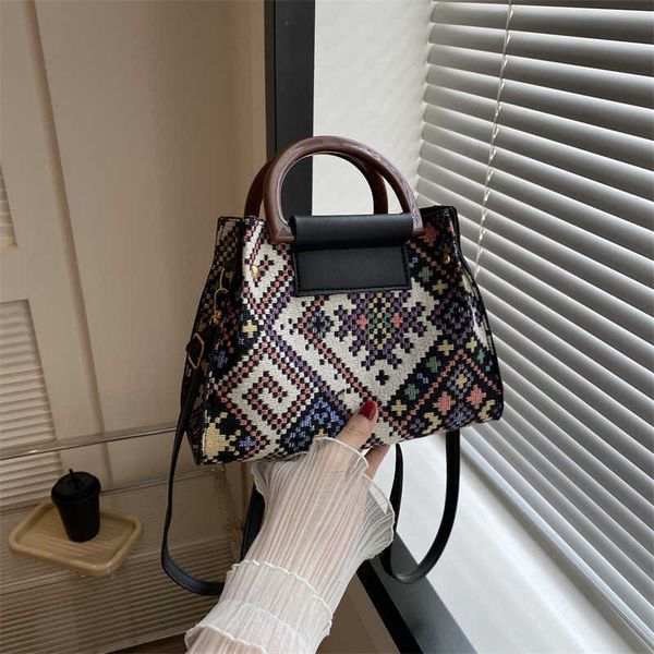 fashionable handbags popular this year summer new online popular personality commuter one shoulder crossbody bag women's bag
fashionable handbags popular this year summer new online popular personality commuter one shoulder crossbody bag women's bag