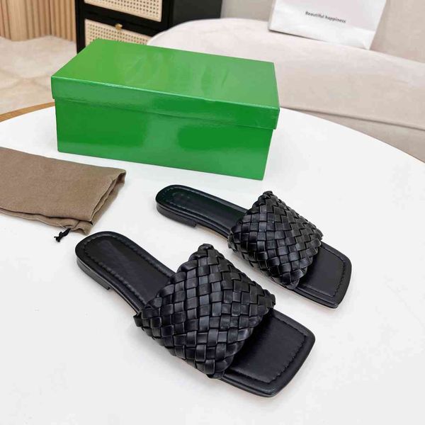 designer bottegas sandals women platform slipper fashion letter flip flops comfortable lining leather luxury veneta dfhvbnvbn, Black
designer bottegas sandals women platform slipper fashion letter flip flops comfortable lining leather luxury veneta dfhvbnvbn, Black