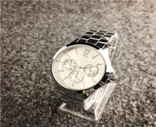 2020 rome full drilled fashion waterproof tidal stainless steel montre de luxe3333704, Slivery;black
2020 rome full drilled fashion waterproof tidal stainless steel montre de luxe3333704, Slivery;black