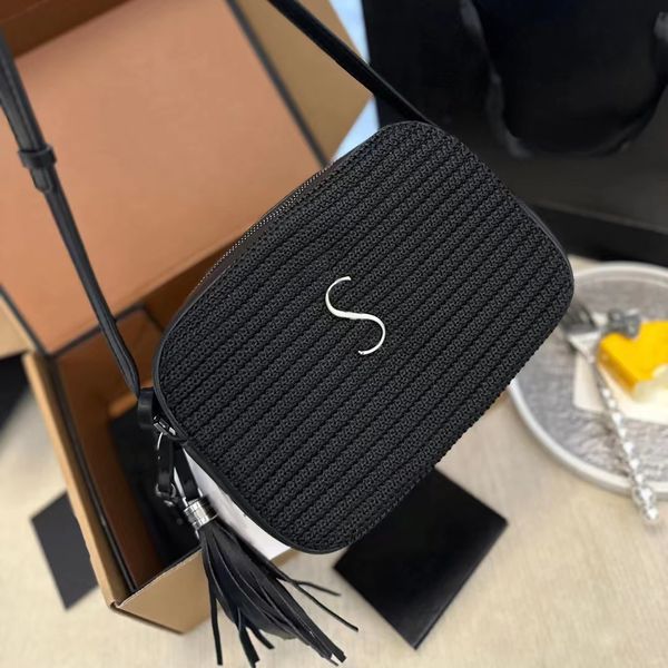 womens designer raffias lou clutch bag luxurys straw mini shoulder sling bags weave handbags crossbody luggage bags fashion mens chain tote
womens designer raffias lou clutch bag luxurys straw mini shoulder sling bags weave handbags crossbody luggage bags fashion mens chain tote