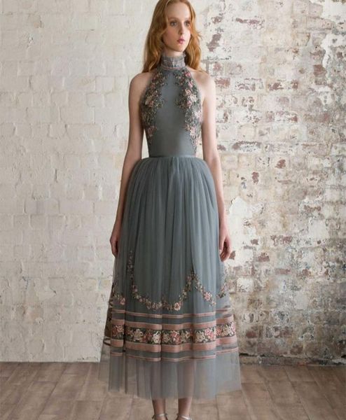 2021 paolo sebastian embroidery evening dress a line high neck ankle length backless prom dresses vestidos customize formal celebr6445363, Black;red
2021 paolo sebastian embroidery evening dress a line high neck ankle length backless prom dresses vestidos customize formal celebr6445363, Black;red