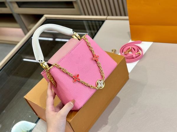 designer women's fashion mini handbag luxury classic cowhide cut low key but luxury texture retro handbag
designer women's fashion mini handbag luxury classic cowhide cut low key but luxury texture retro handbag
