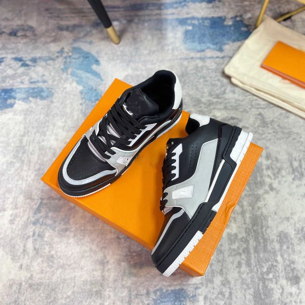 casual shoes fashion running shoes men's and women's sneakers rubber platform multicolor lace-up skates designer couple casual sho, Black
casual shoes fashion running shoes men's and women's sneakers rubber platform multicolor lace-up skates designer couple casual sho, Black