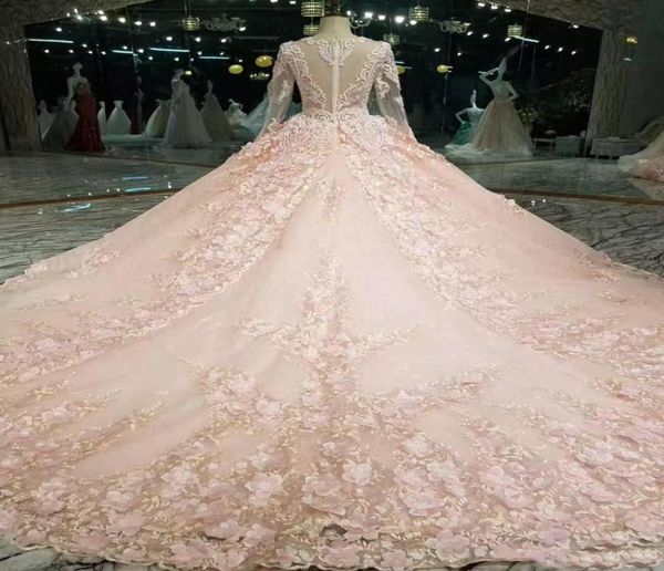 2018 winter fall snow garden v neck ball gown long sleeves wedding dresses western hands made flowers bridal wedding gowns8950200, White
2018 winter fall snow garden v neck ball gown long sleeves wedding dresses western hands made flowers bridal wedding gowns8950200, White