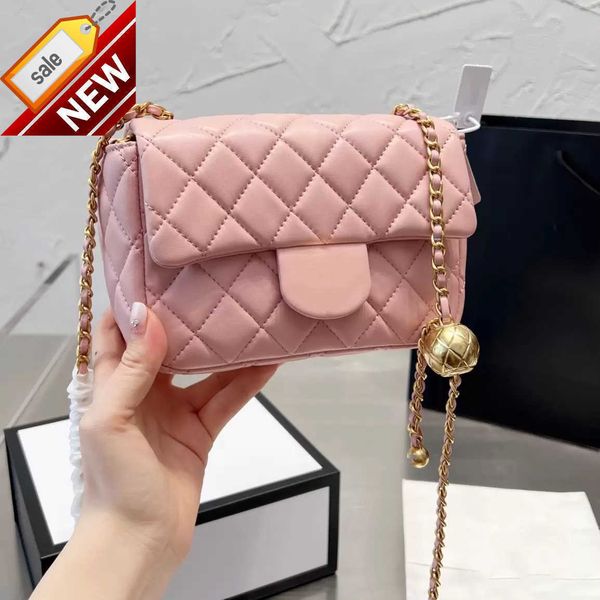 women's brand designers shoulder bags fashion mini small square clamshell bag with gold hardware chain adjustable golden fall crossbody
women's brand designers shoulder bags fashion mini small square clamshell bag with gold hardware chain adjustable golden fall crossbody