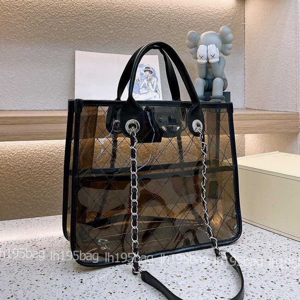 cc bag 2023 fashion designer bags transparent jelly tote ladies tote bag one shoulder crossbody large shopping bag 2 piece set pvc
cc bag 2023 fashion designer bags transparent jelly tote ladies tote bag one shoulder crossbody large shopping bag 2 piece set pvc