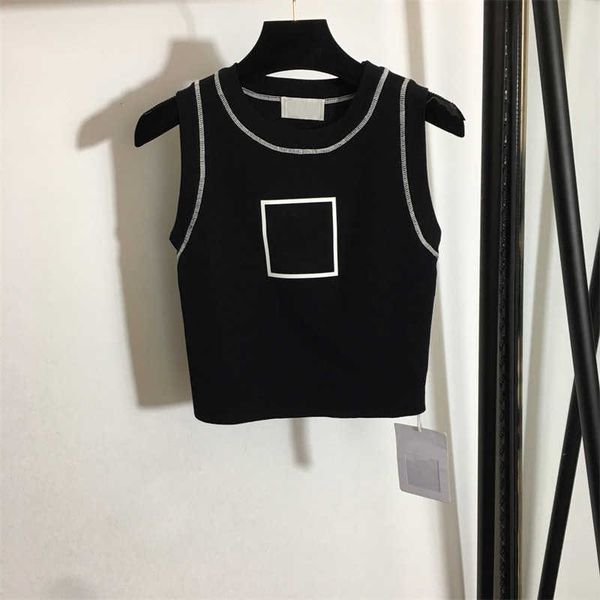 new knitted printed women tank gumskin letters printed versatile knitted vest relaxed comfort designer classic womens clothing leisure sport, White
new knitted printed women tank gumskin letters printed versatile knitted vest relaxed comfort designer classic womens clothing leisure sport, White