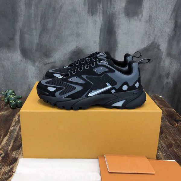 casual shoes 2023 luxury mesh men's sports shoes black silver cool gray white green breathable comfort designer embossed runner tatic c
casual shoes 2023 luxury mesh men's sports shoes black silver cool gray white green breathable comfort designer embossed runner tatic c