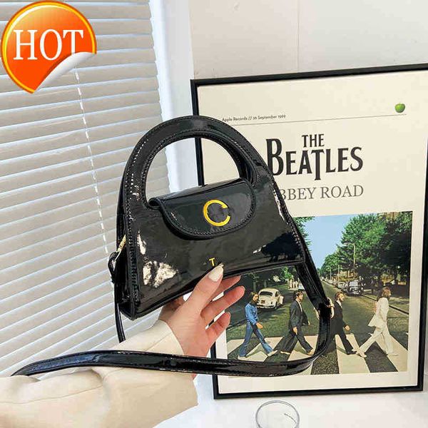 designer bags portable small square 2023 new net red shoulder women's fashion bright face urban simple msenger manufacturer wholaletote
designer bags portable small square 2023 new net red shoulder women's fashion bright face urban simple msenger manufacturer wholaletote