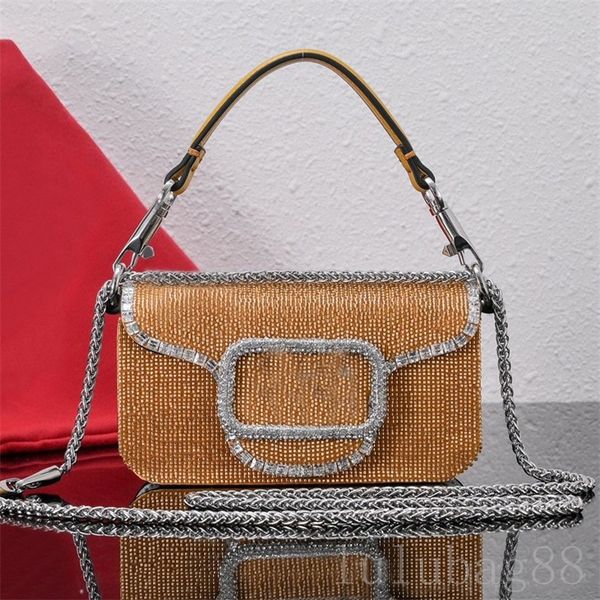 luxury handbag designer bags outdoor shopping traveling borse fashion sheepskin lining diamond logo plated gold v buckle luxury bags for men
luxury handbag designer bags outdoor shopping traveling borse fashion sheepskin lining diamond logo plated gold v buckle luxury bags for men