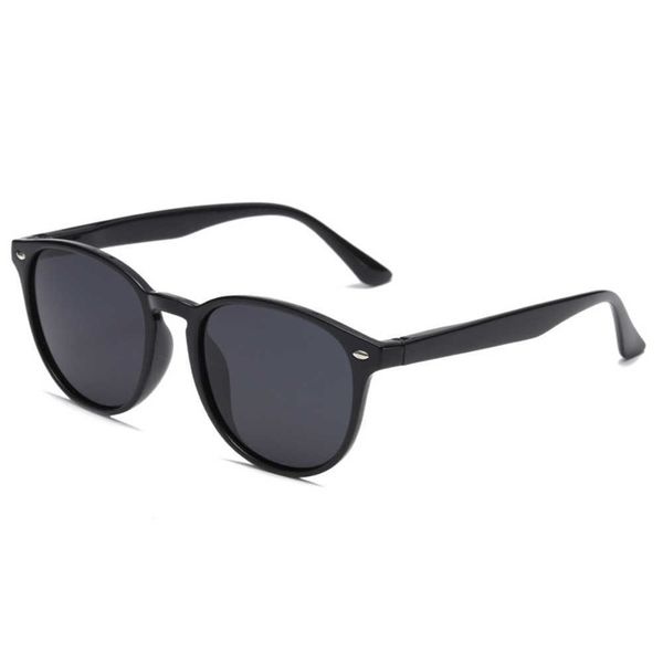 fashionable sunglasses, light, street wear, outing glasses, rice spikes, classic sports driving designer mens sunglasses for women brands, White;black
fashionable sunglasses, light, street wear, outing glasses, rice spikes, classic sports driving designer mens sunglasses for women brands, White;black