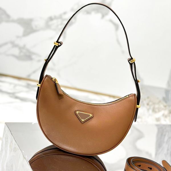 luxurys triangle prad purse leather half moon bag for women tote clutch croissant bags lady pochette vintage shoulder underarm bag designer
luxurys triangle prad purse leather half moon bag for women tote clutch croissant bags lady pochette vintage shoulder underarm bag designer