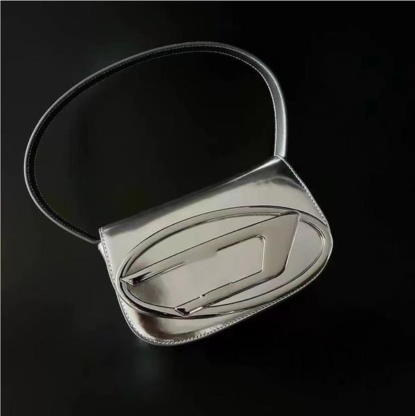 the tote diesels handbag seller crossbody bag mirror quality luxury black genuine leather women's man designer purse wallet clutch fash
the tote diesels handbag seller crossbody bag mirror quality luxury black genuine leather women's man designer purse wallet clutch fash