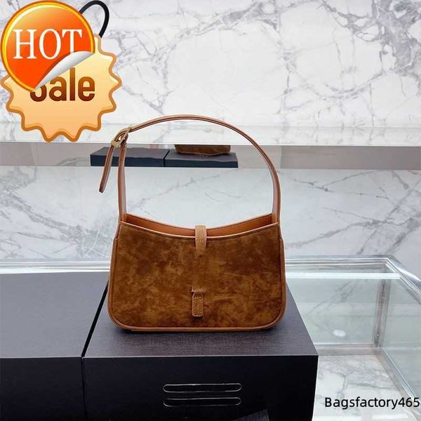women's luxury designer handbags shoulder bags crossbody bag 2023 new fashion texture sanded leather portable single crescent factory d
women's luxury designer handbags shoulder bags crossbody bag 2023 new fashion texture sanded leather portable single crescent factory d