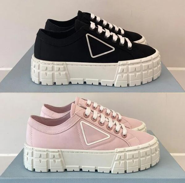 designer women's casual shoes comfortable brushed lok fu shoes women's skateboarding shoes oxford thick rubber luxury fashion sole, Black
designer women's casual shoes comfortable brushed lok fu shoes women's skateboarding shoes oxford thick rubber luxury fashion sole, Black