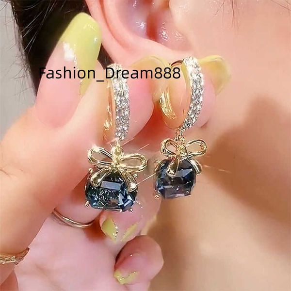 fashion bowknot women diamond earrings geometric crystal stud earrings for women jewelry, Silver
fashion bowknot women diamond earrings geometric crystal stud earrings for women jewelry, Silver