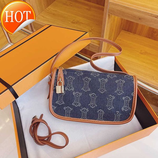 designer bags live women's shoulder foreign style versatile denim square underarm old flower net red triumphal arch batch factory direc
designer bags live women's shoulder foreign style versatile denim square underarm old flower net red triumphal arch batch factory direc