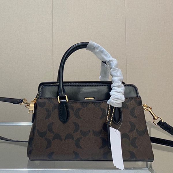 designer bag luxurys handbags ladies handbag crossbody bags luxury bag womens fashion classic lettering purse
designer bag luxurys handbags ladies handbag crossbody bags luxury bag womens fashion classic lettering purse