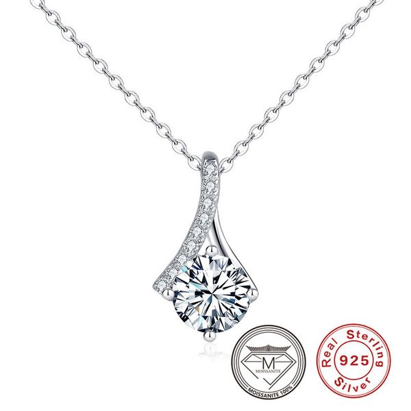 classic 1ct moissanite pendant necklaces 925 sterling silver designer necklace for women 2023 new party jewelry
classic 1ct moissanite pendant necklaces 925 sterling silver designer necklace for women 2023 new party jewelry