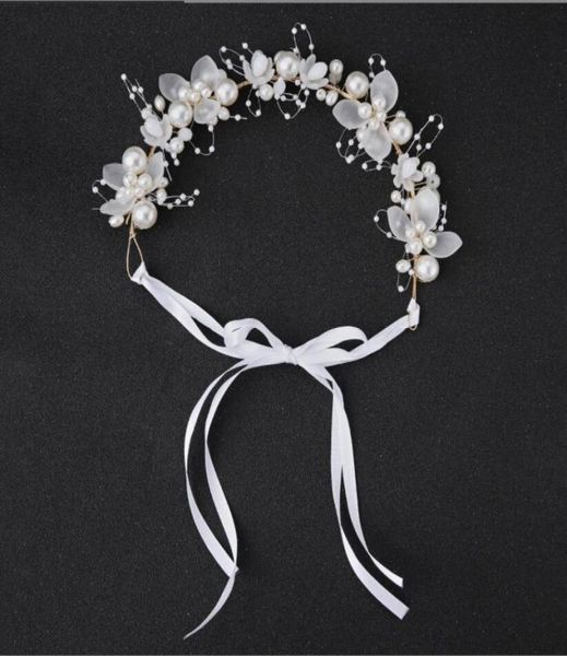 girls039 head pieces charming cute kids children veils to match flower girl dresses white pink princess garland headband for dr2478723, White;red
girls039 head pieces charming cute kids children veils to match flower girl dresses white pink princess garland headband for dr2478723, White;red