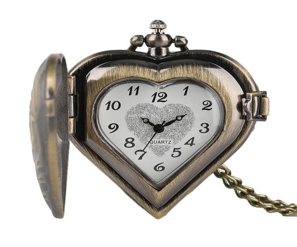 retro heart shape bronze pocket watches with necklace chain cool quartz fob watch for women ladies girls gift6547938, Slivery;golden
retro heart shape bronze pocket watches with necklace chain cool quartz fob watch for women ladies girls gift6547938, Slivery;golden