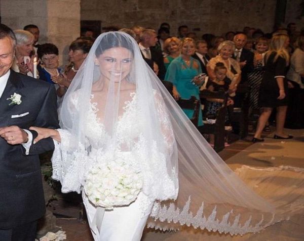 new quality cathedral cut applique edge bridal veil white ivory wedding veils one layer romantic applique embroidered se7523116, Black
new quality cathedral cut applique edge bridal veil white ivory wedding veils one layer romantic applique embroidered se7523116, Black