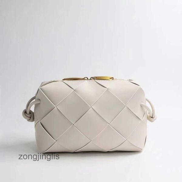 green purse designer bag bags cassettes shoulder handbags bottegas leather crossbody 2023 small woven box venetas square u mje2
green purse designer bag bags cassettes shoulder handbags bottegas leather crossbody 2023 small woven box venetas square u mje2