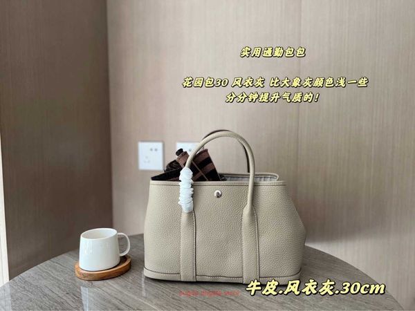 party garden h home designer tote bags 2023 new women's leather portable cabbage basket tote bag garden with real logo
party garden h home designer tote bags 2023 new women's leather portable cabbage basket tote bag garden with real logo