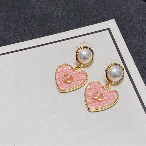 latest earrings ccity designer luxury stud women jewelry gold earring high-qualit heart-shaped woman ear ohrring 321, Golden;silver
latest earrings ccity designer luxury stud women jewelry gold earring high-qualit heart-shaped woman ear ohrring 321, Golden;silver