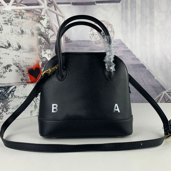 ville bag mini handbag designer women shell tote bag black small grain leather shoulder bags gold hardware totes crossbody wallet zipped clo
ville bag mini handbag designer women shell tote bag black small grain leather shoulder bags gold hardware totes crossbody wallet zipped clo