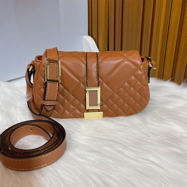 quilted crossbody bags palin flap shoulder bag genuine leather golden hardware handbags purse fashion letters women designer wallets
quilted crossbody bags palin flap shoulder bag genuine leather golden hardware handbags purse fashion letters women designer wallets