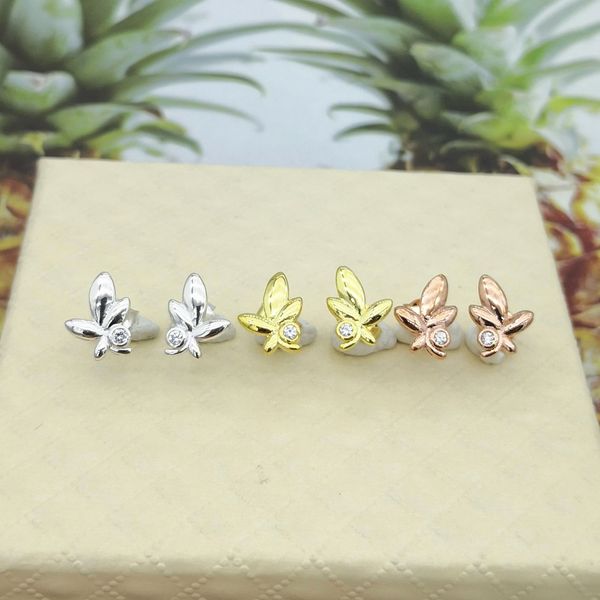 authentic olive leaf earrings climber heart-shaped silver earrings pierced ears classic designer jewelry charms letter love earring for wome, Golden;silver
authentic olive leaf earrings climber heart-shaped silver earrings pierced ears classic designer jewelry charms letter love earring for wome, Golden;silver