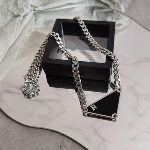 classic p letter womens necklace fashion hip hop chains for men luxury inverted triangle p letter necklaces collarbone chain jewelry superka, Silver
classic p letter womens necklace fashion hip hop chains for men luxury inverted triangle p letter necklaces collarbone chain jewelry superka, Silver