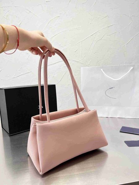 p bag wedding bag for women 2023 new korean fashion small fresh one shoulder handheld women's bag hobo q0ap
p bag wedding bag for women 2023 new korean fashion small fresh one shoulder handheld women's bag hobo q0ap