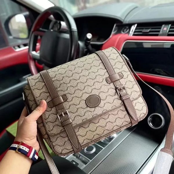 men's handbag designer handbag women's square camera bag handbag envelope tramp messenger bag luxury cool shoulder makeup bags
men's handbag designer handbag women's square camera bag handbag envelope tramp messenger bag luxury cool shoulder makeup bags