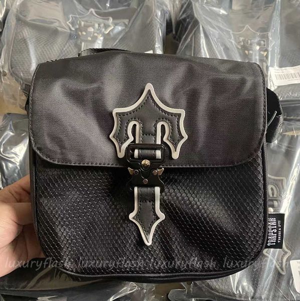 cross body fashion designer crossbody bags for men and women trapstar irongate messenger shoulder bag handbags fashion trend 628ess
cross body fashion designer crossbody bags for men and women trapstar irongate messenger shoulder bag handbags fashion trend 628ess