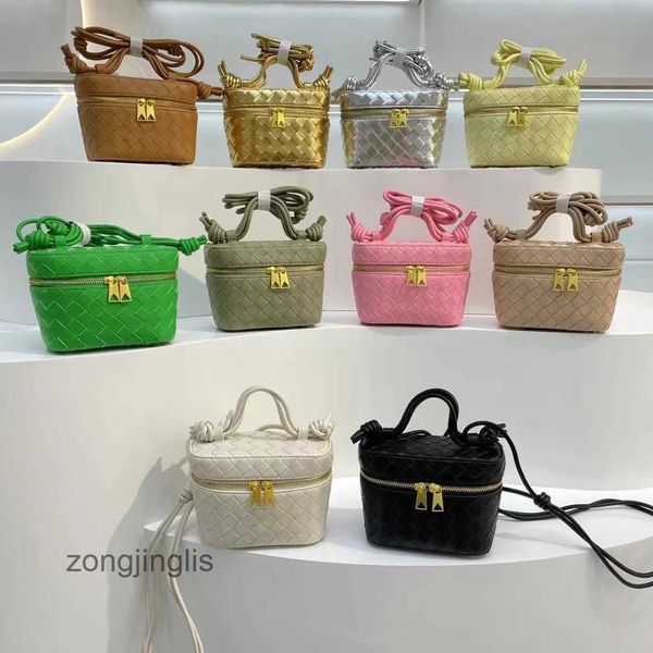 intrecciato venetas bags designer 2023 girl bag bottegas classic makeup ladies box fashion woven versatile square single shoulder oblique st
intrecciato venetas bags designer 2023 girl bag bottegas classic makeup ladies box fashion woven versatile square single shoulder oblique st
