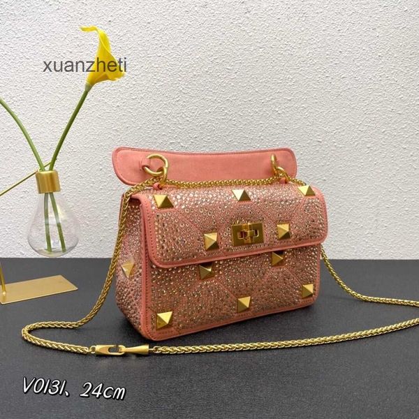 shiny crystal valenti bags designer new luxury women handbag classic rivet lady's diamond embedding fashion handheld shoulder crossbody
shiny crystal valenti bags designer new luxury women handbag classic rivet lady's diamond embedding fashion handheld shoulder crossbody