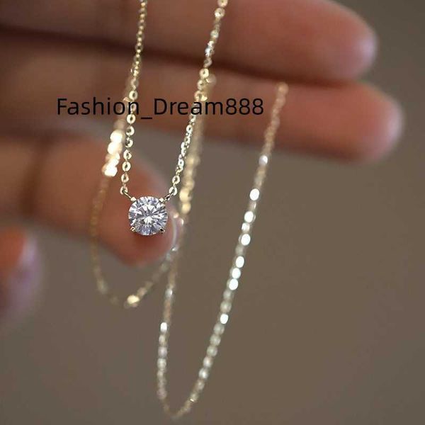 925 sterling silver necklace with 14k gold plated four prongs single diamond super flash temperament light luxury clavicle chain jewelry
925 sterling silver necklace with 14k gold plated four prongs single diamond super flash temperament light luxury clavicle chain jewelry