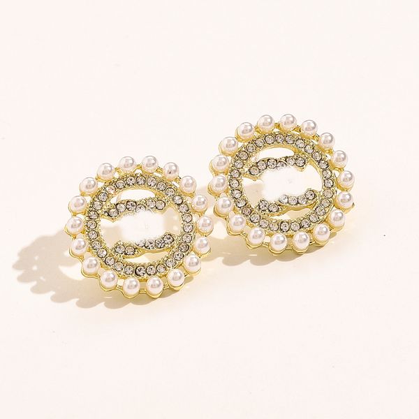 simple luxury brand designers letters stud 18k gold plated s925 silver geometric famous women inlay crystal rhinestone pearl round earring w, Golden;silver
simple luxury brand designers letters stud 18k gold plated s925 silver geometric famous women inlay crystal rhinestone pearl round earring w, Golden;silver